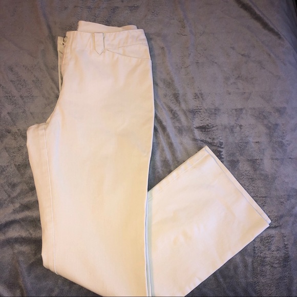 L.L. Bean pants Size 4Reg - Picture 3 of 9